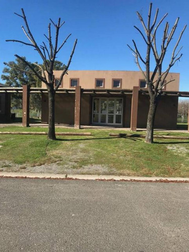 Lote En Barrio San Lucas Village
