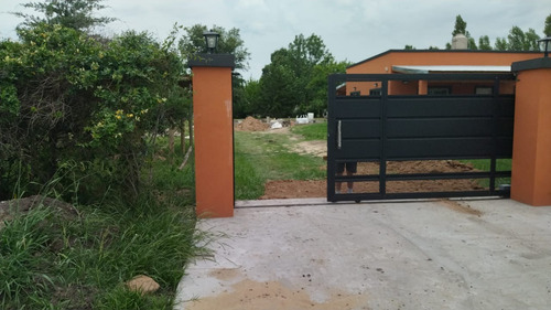 Exaltación De La Cruz - Los Pinos | Eterna | Casa Nueva Extra Reforzada, Pileta Y Calidad Garantizada - Fotos De Todo - ¡única!
