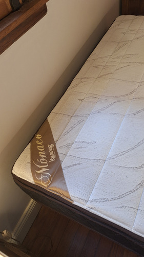 Sommier Y Colchon Kavanag Monaco 140 X 190 Espuma Marrón (Usado)
