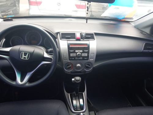 Imagem 4 de 8 de Honda City