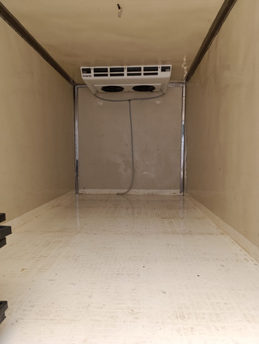 Camión Foton Con Furgón Refrigerado. Foton 3.1 Ton