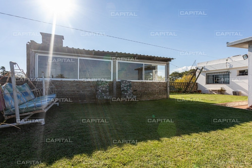 Muy Linda Casa De 4 Dormitorios En Unión-ref:30921