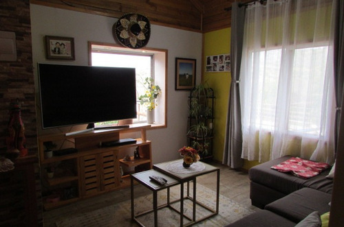 Se Vende Parcela Con 2 Casas, Comuna Curacaví