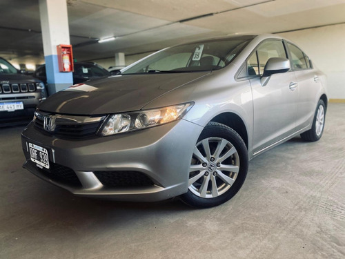 Honda Civic 1.8 Lxs At 140cv