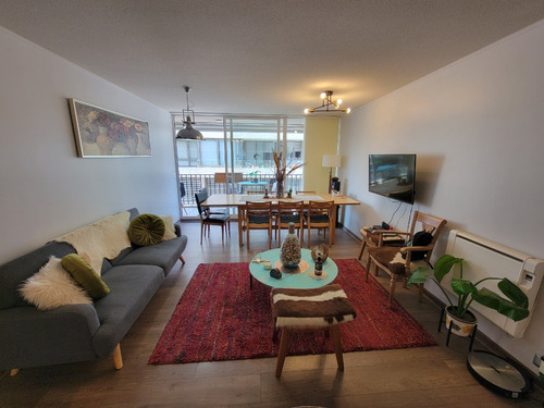 Depto Semi Amoblado En Arriendo 3d/3b/e/b Cerca U.catolica