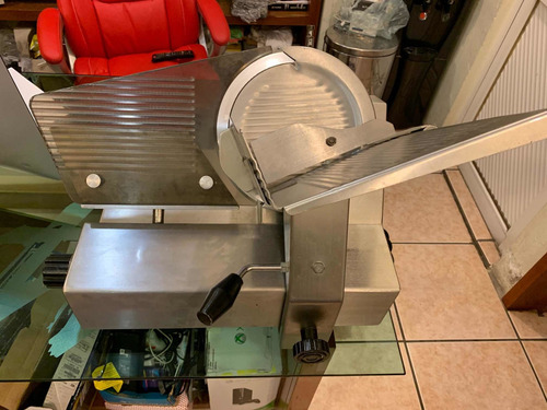Rebanadora De Carne Y Jamon Pigore Modelo 2526 Servicio Echo (Usado)