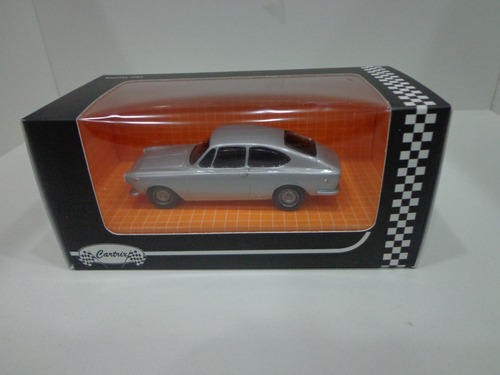 Fiat Coupe 1600 Plateado 1/43 Clasico Coleccion