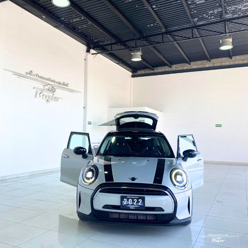 Mini 2022