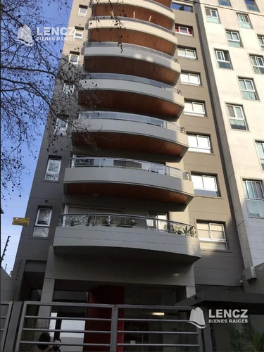 Venta Depto Semipiso 3 Amb A Media Cuadra De Plaza Conesa