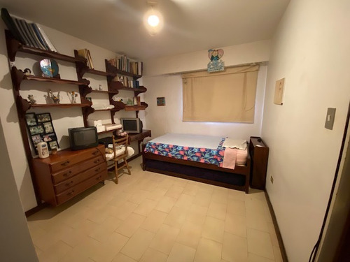 Imagen 10 de 18 de Se Vende Apartamento 250m2 4h/5b/3p Manzanares 4853