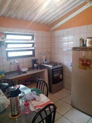 Imagem 9 de 14 de Vendo Casa Com Quintal E Suíte Em Itanhaém Litoral Sul De Sp