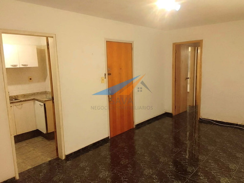 Alquiler Apartamento 2 Dormitorios En Cordón! Cerca De 18 De Julio.