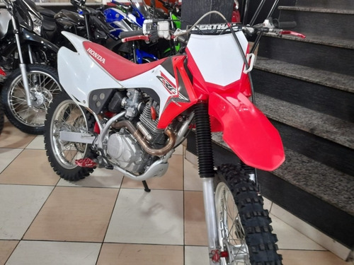 Imagem 3 de 4 de Crf 230f 2017