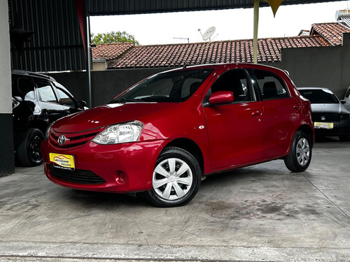 Toyota Etios Hb Xs