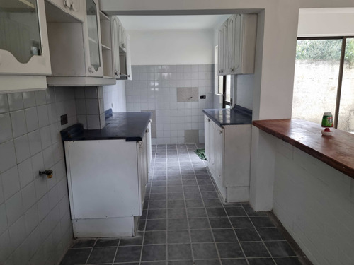 Casa En Calle Arturo Prat Con Sargento Aldea (60103)