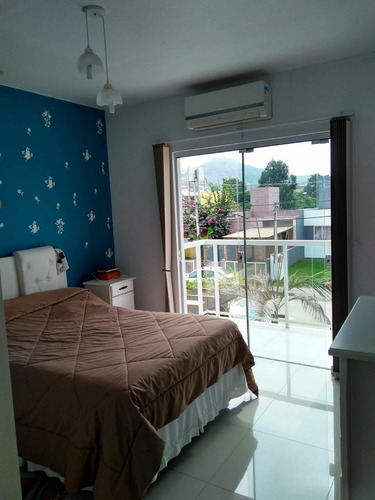 Imagem 10 de 11 de Casa Geminada À Venda Em Garopaba/sc - Kv754