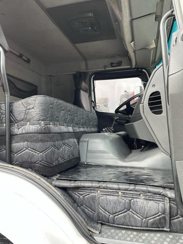 Imagem 19 de 25 de Mb Mercedes-bens Atego 2426 Bitruck Carroceria 2014/14.