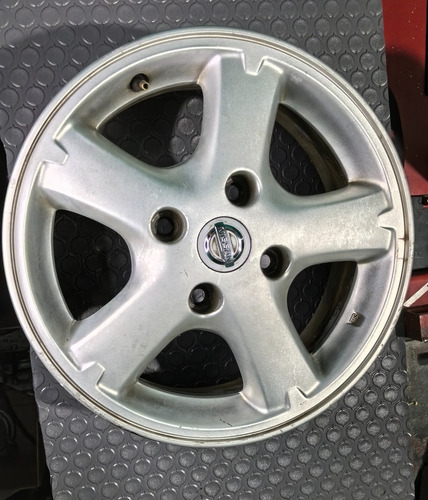 Rin 15 Sentra 2000/06 Original Plateado (Usado)