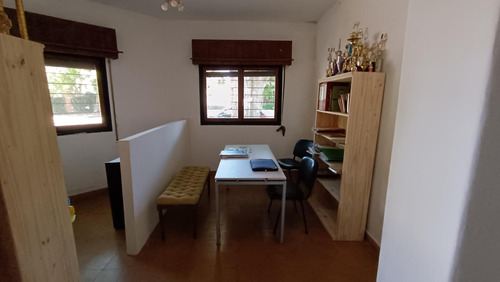Casa En Venta 3 Dormitorios En Alberdi Rio