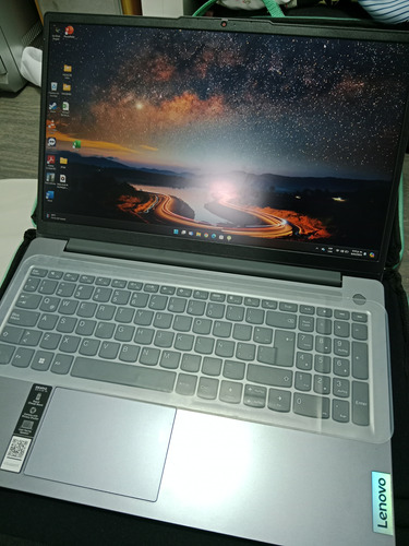 Portátil Lenovo Ideapad Core I5