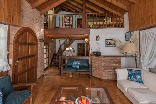 Imagen 4 de 14 de Magnifica Casa En Pinamar A 3 Cuadras De La Playa En Alquiler O Venta.