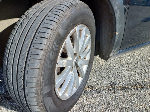 Imagen 3 de 9 de Volkswagen Saveiro 2013 1.6 Ce 101cv Pack Electr. + Seg.