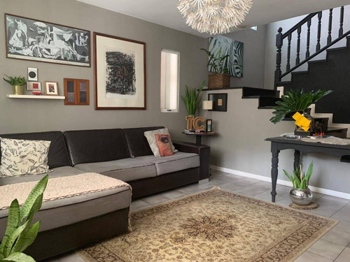 Imagen 6 de 17 de Venta De Casa En La Viña