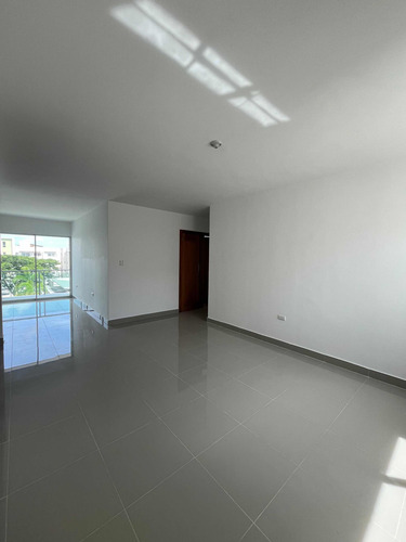 Rento Amplio Y Moderno Apartamento En Los Llanos De Gurabo