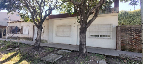 Venta 2 Casas Lote Propio Ezpeleta Garage F/libre