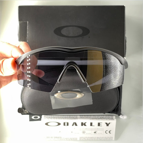 Oakley M Frame Strike Matte Black Grey Lens, 100 % Original