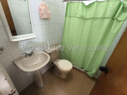 Jv Espectacular Casa Posee Distribución Perfecta Donde La Amplitud Y La Luz Natural Se Combinan La Esmeralda San Diego
