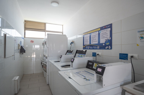 Imagen 24 de 30 de Departamento Con Excelente Conectividad En Santiago Centro
