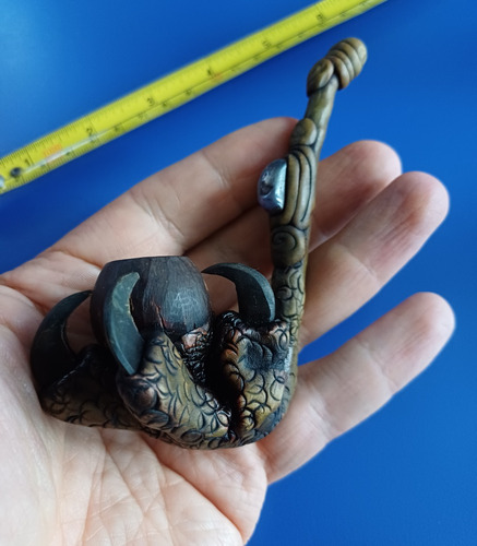 Pipa Diseño Garra De Aguila