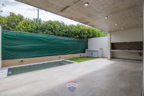 Venta Cañuelas Chico Duplex 3 Dorm. A Estrenar Cba