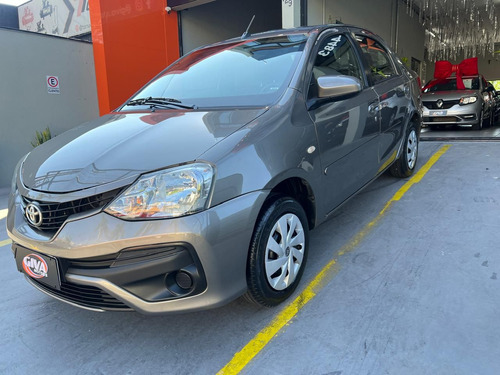 Toyota Etios XS Sedan 1.5 Flex 16V 4p Aut.