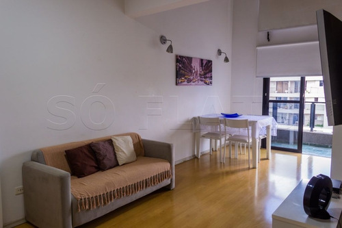 Imagem 1 de 15 de Apto Em Moema Cobertura Triplex 02 Dormitórios 94m² - Sf26688