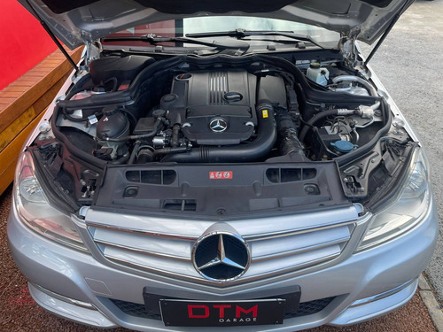 Imagem 6 de 10 de Mercedes-benz C 180 1.8 Cgi Classic 16v Gasolina 4p