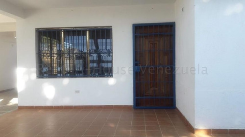 Imagen 10 de 14 de Casa Residencial Cercana A Juangriego Isla De Margarita 22-15776