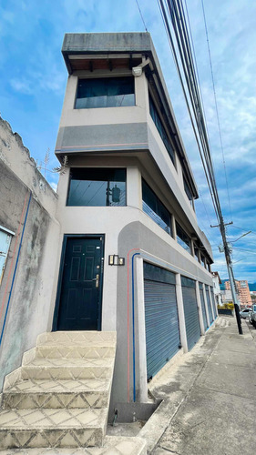 Oficinas En Alquiler Barrio Obrero A. B