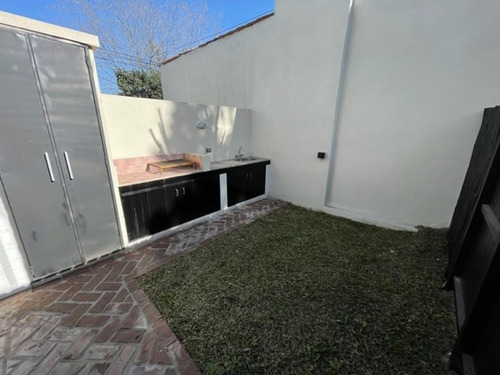 Imagen 10 de 23 de Dúplex A Estrenar De Categoria En Venta, San Miguel.