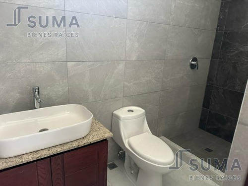 Casa En Venta En Col. Nuevo Aeropuerto, Tampico Tamaulipas.