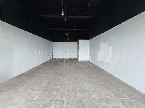 Local Comercial En Renta En Epic Center Zakia, Con Medio Baño