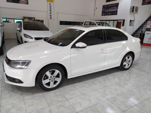 Imagen 1 de 14 de Volkswagen Vento Luxury Tiptronic 2014