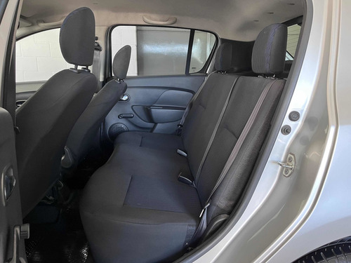 Imagen 17 de 20 de Renault Sandero 2016 1.6 Dynamique 90cv Abs Autoargentina