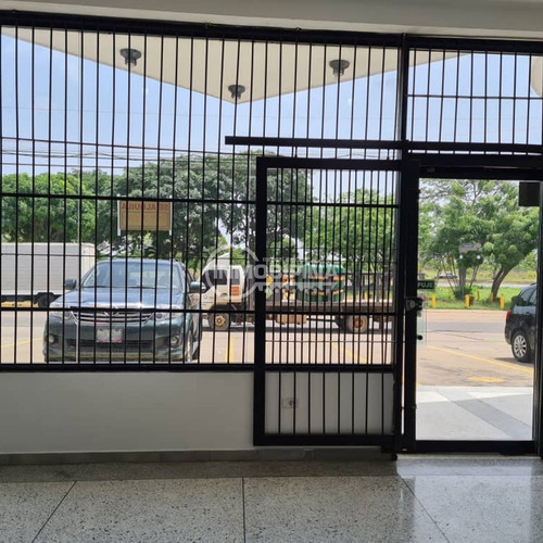 Imagen 4 de 5 de Local Comercial En Alquiler Puerto Ordaz - Sector Unare 2 Ma