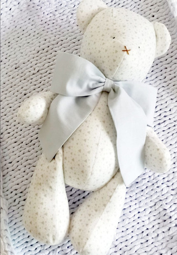 Imagem 1 de 7 de Urso Ursinho Peti Petá Veludinho Estampado 30cm