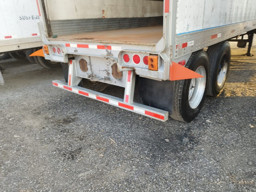 Caja Seca De 38 Pies Marca Operbus Año 2006 Con Chasis