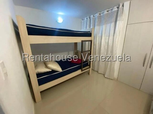 Acogedor Apartamento En Alquiler En El Encantado. #25-14954