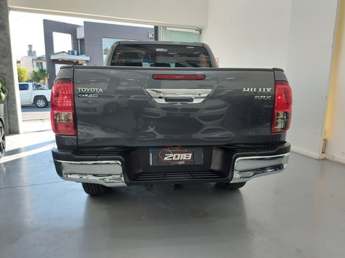 Toyota Hilux 2.8 Srx 4x4 Aut - Car Cash