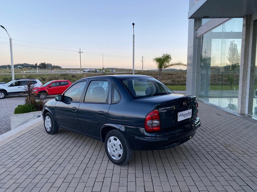 Chevrolet Corsa Classic Aire Y Direccion 2008 Full